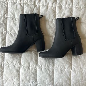 Heeled Rainboots